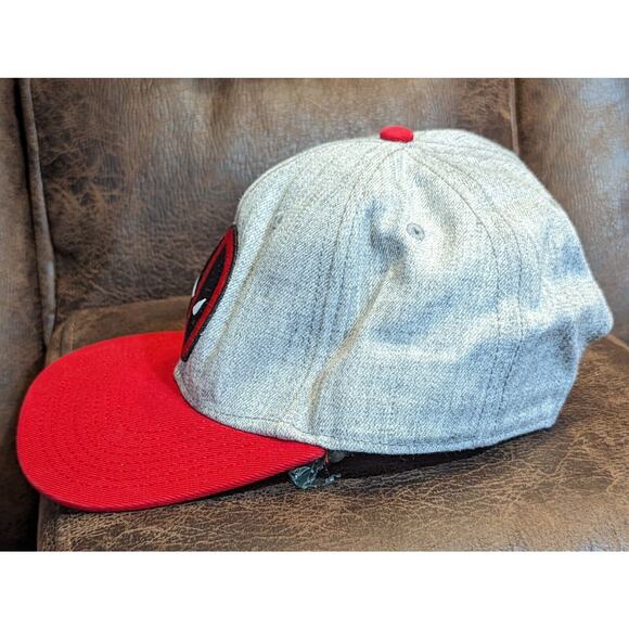 Deadpool Marvel Wool Hat Adjustable Snapback Wide Brim Cap OSFM Gray Red Men - Picture 2 of 6